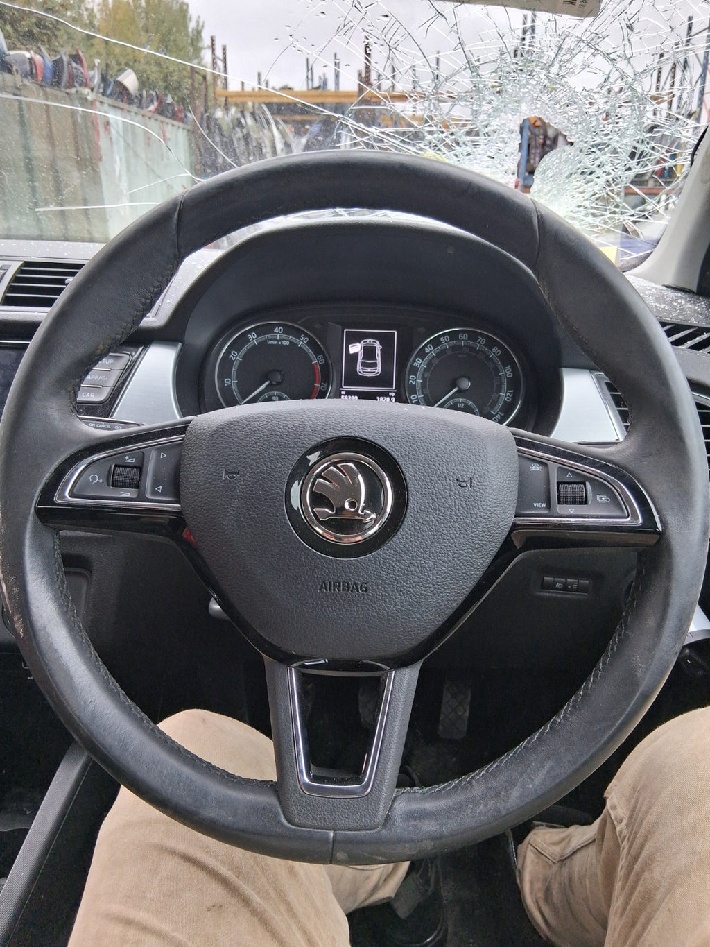 2019 SKODA FABIA MK3 NJ MULTIFUNCTIONAL STEERING WHEEL WITHOUT AIRBAG BLACK