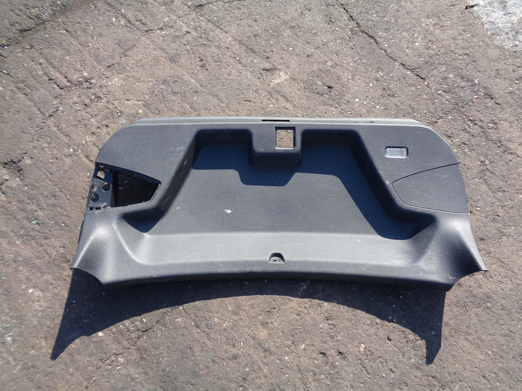 AUDI A5 F5 SPORTBACK MK2 2017 TAILGATE INTERIOR TRIM 8W8867979