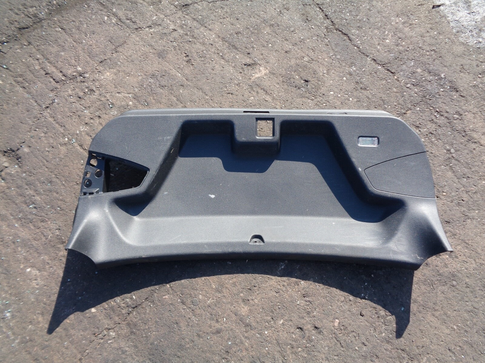 AUDI A5 F5 SPORTBACK MK2 2017 TAILGATE INTERIOR TRIM 8W8867979