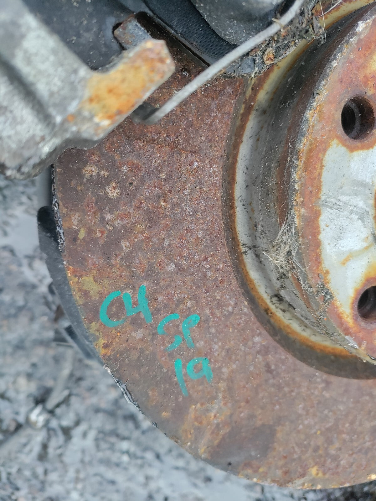 2019 CITROEN C4 CACTUS 1.5 DIESEL OS DRIVER SIDE WHEEL HUB