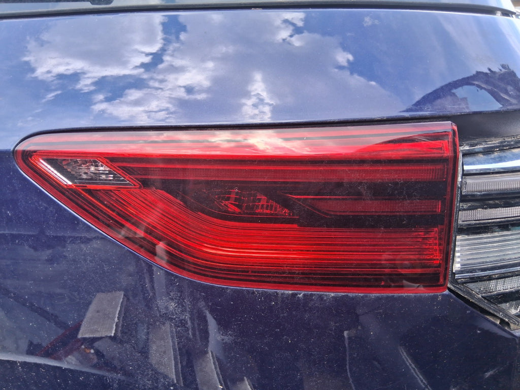 2022 VW VOLKSWAGEN GOLF MK8 R LINE OSR DRIVER SIDE REAR RIGHT INNER TAIL LIGHT