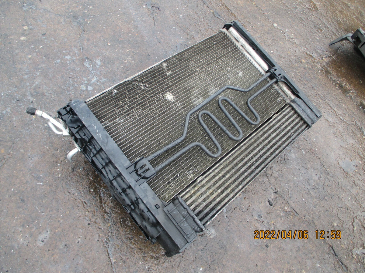 BMW 1 SERIES E87 2006 RAD PACK RADIATOR INTERCOOLER AIR CONDITIONING  RP 58