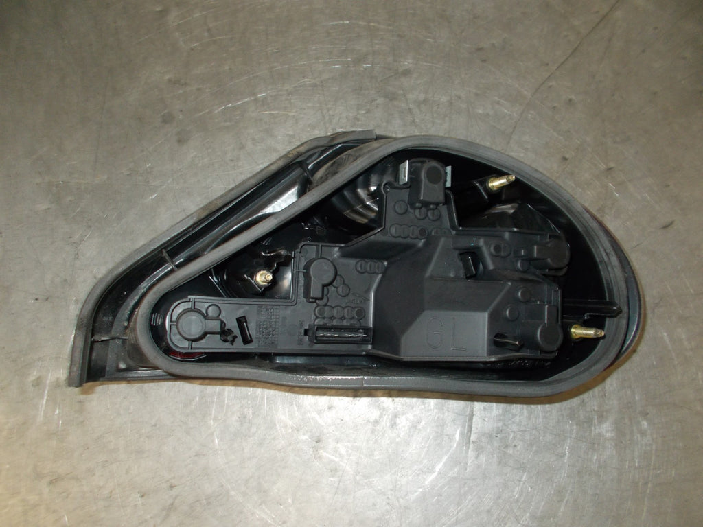 JAGUAR X TYPE 2001-2007 NSR PASSENGER SIDE REAR LIGHT TAIL LIGHT 89021757A