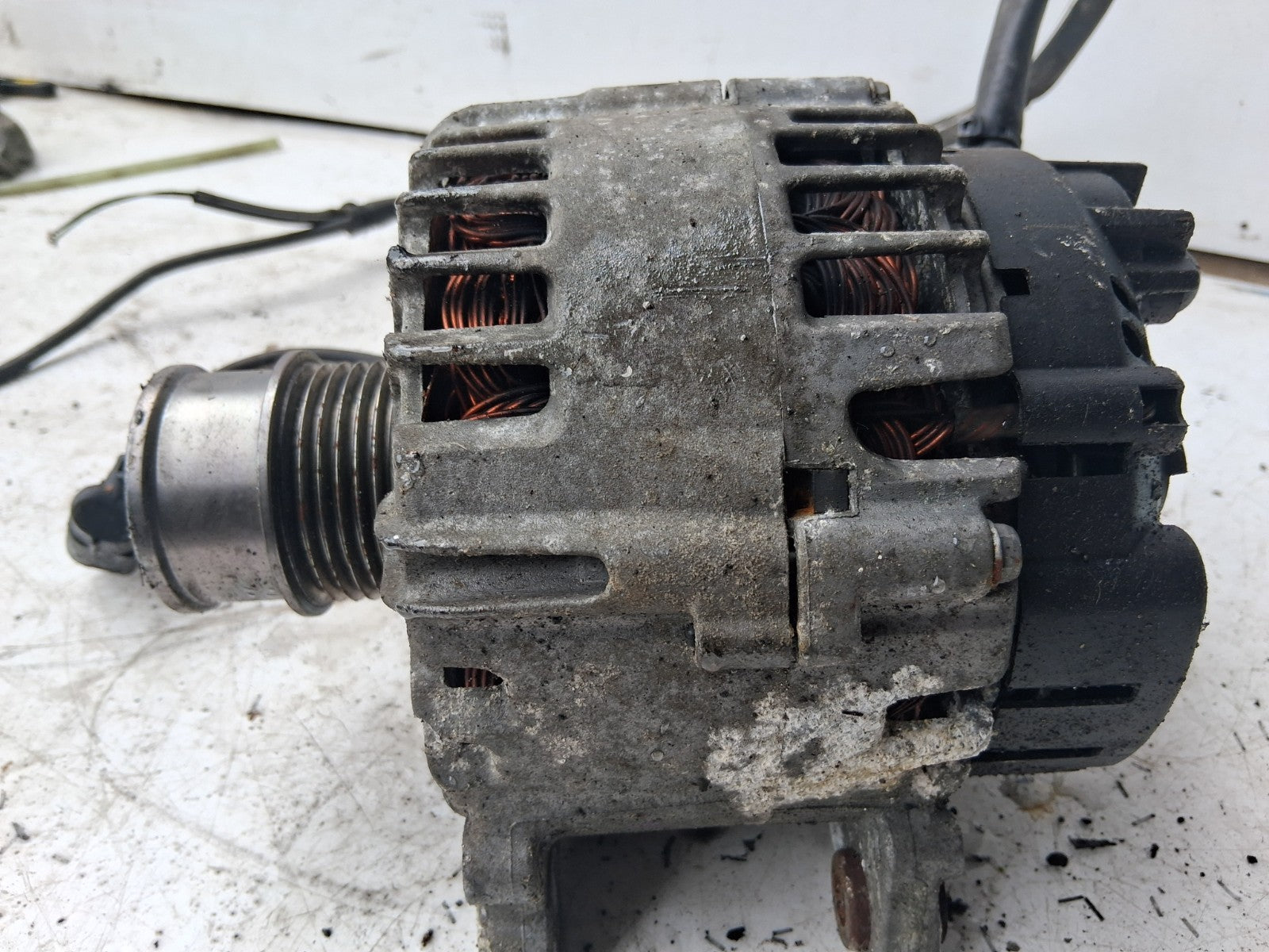 SEAT IBIZA MK4 6J 2015 1.4 PETROL ALTERNATOR 04C903023M