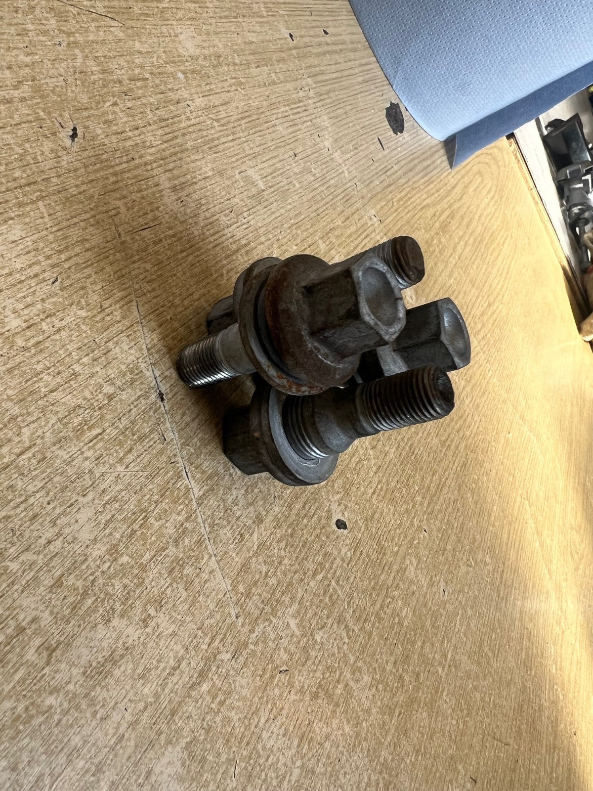 2023 VAUXHALL ASTRA L MK8 4 x WHEEL NUT ORDER