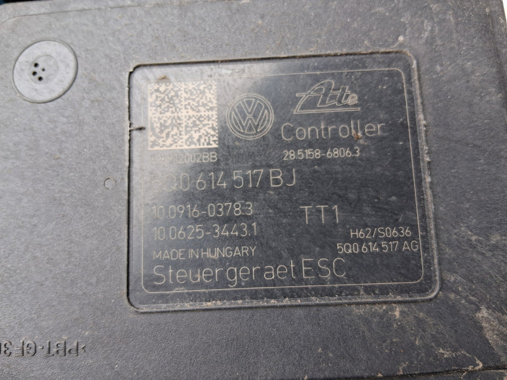 VW VOLKSWAGEN GOLF MK7 2016 1.6 DIESEL ABS PUMP AND MODULATOR 5Q0614517BJ