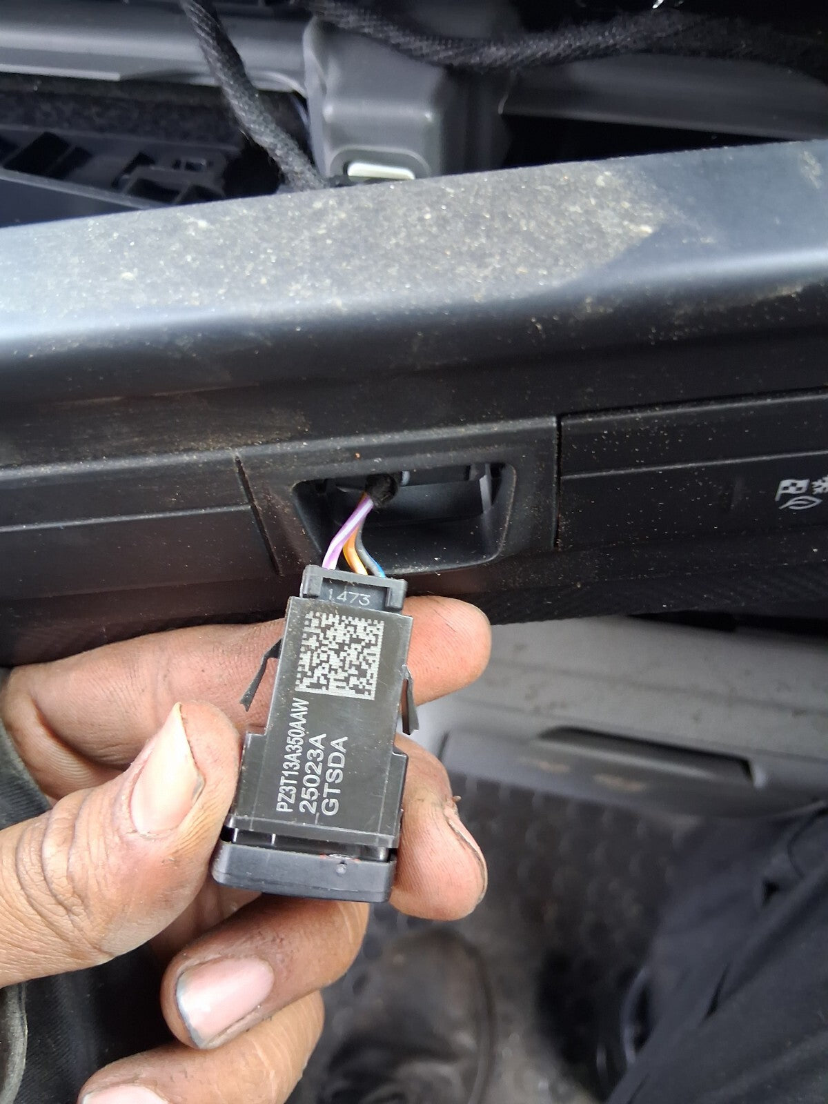 2024 FORD TRANSIT CUSTOM MK2 HAZARD WARNING LIGHT SWITCH PZ3T13A350AAW