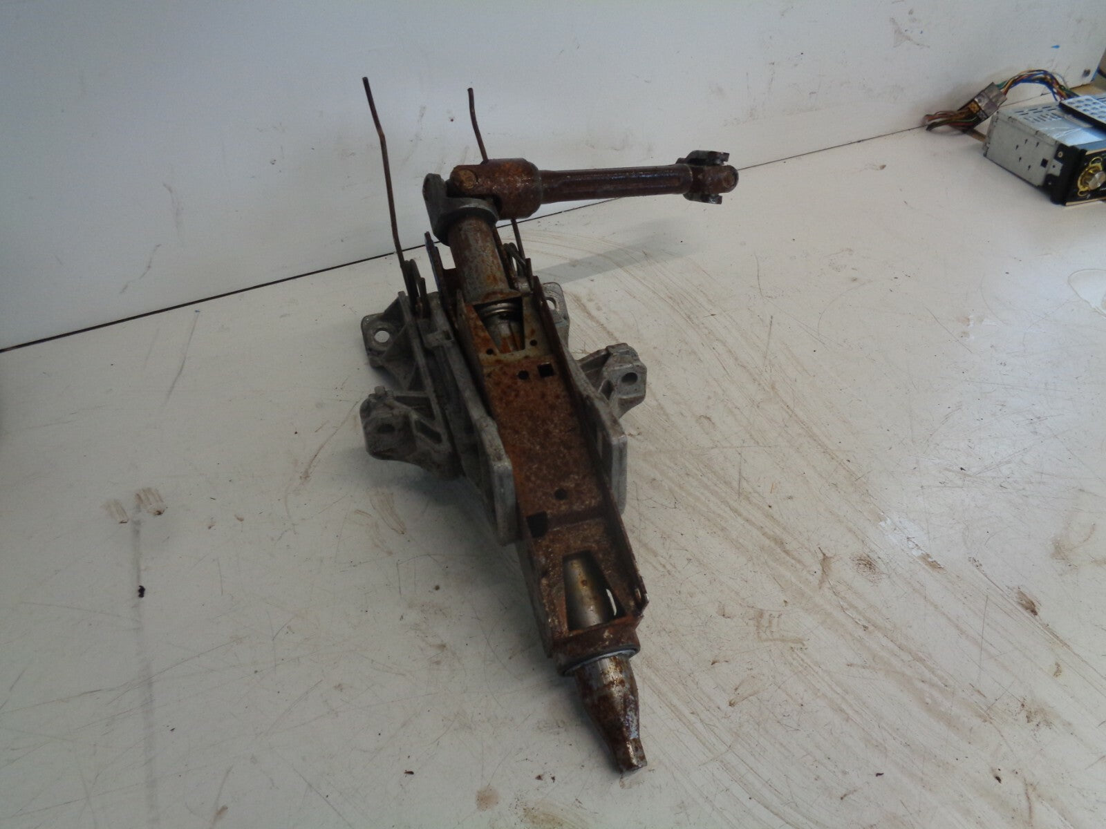 FORD MONDEO MK5 TITANIUM STEERING COLUMN