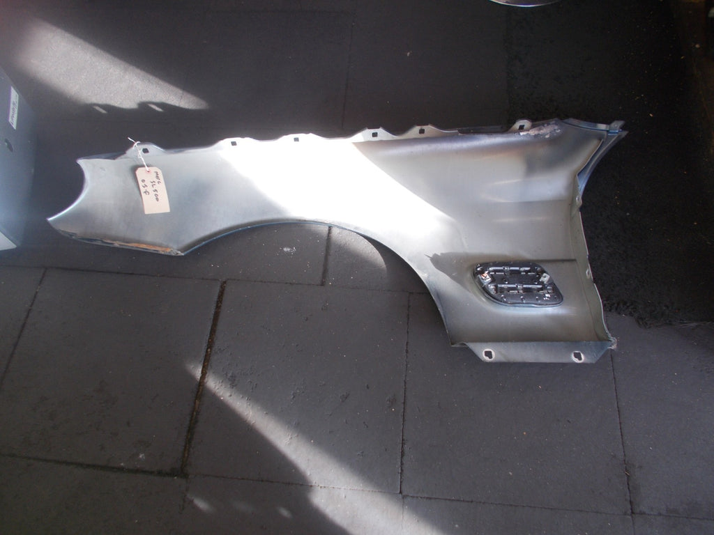 MERCEDES SL R230 2001-2008 OS DRIVER SIDE WING PANEL WITH GRILL BLUE