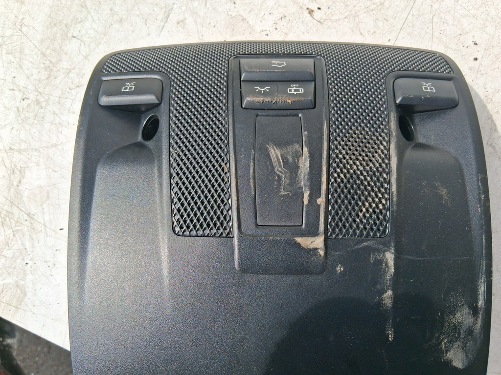 2016 MERCEDES CLA C117 INTERIOR FRONT ROOF READING LIGHT A0009004508