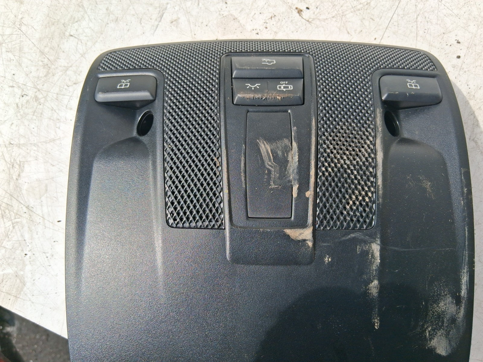 2016 MERCEDES CLA C117 INTERIOR FRONT ROOF READING LIGHT A0009004508