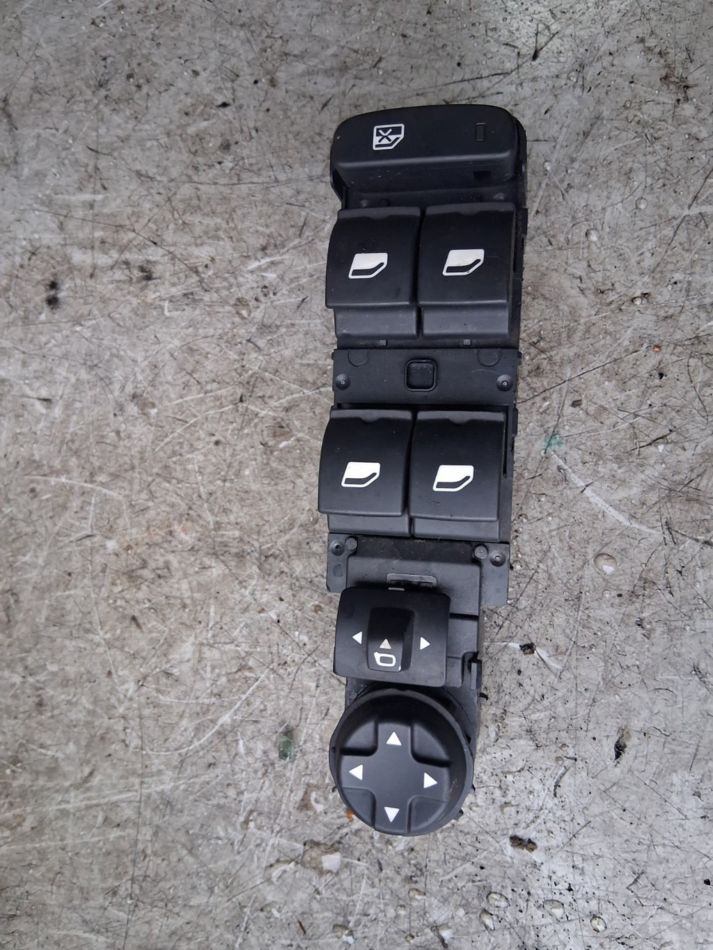 2021 CITROEN C4 MK3 OSF DRIVER SIDE FRONT RIGHT WINDOW CONTROL SWITCH 98349233ZD