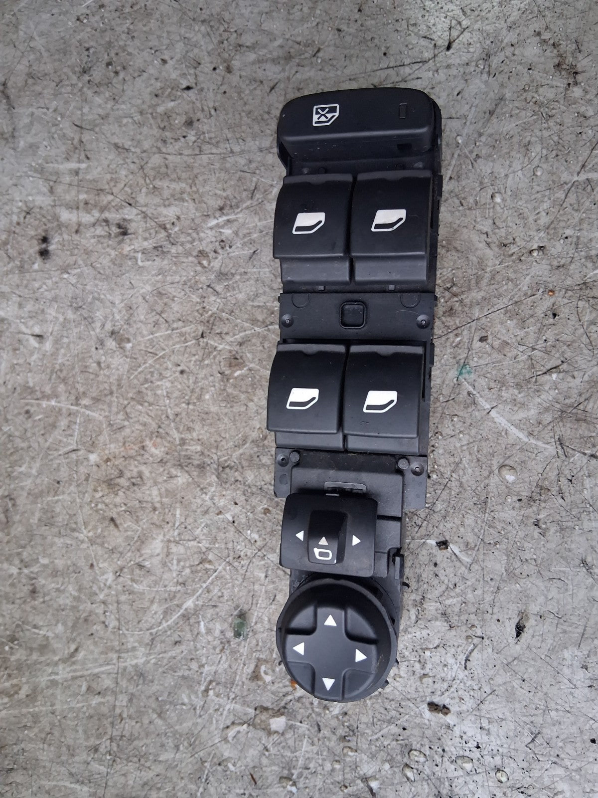 2021 CITROEN C4 MK3 OSF DRIVER SIDE FRONT RIGHT WINDOW CONTROL SWITCH 98349233ZD
