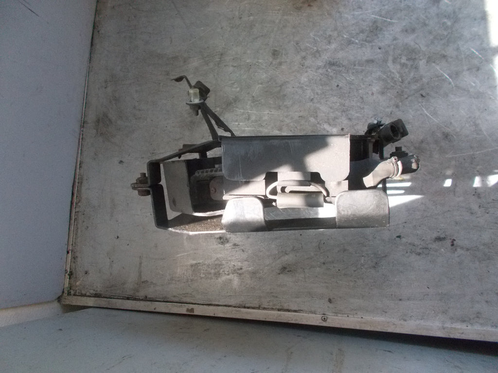 RENAULT MEGANE ECU ENGINE COMPUTER 7700105979/ S115300203