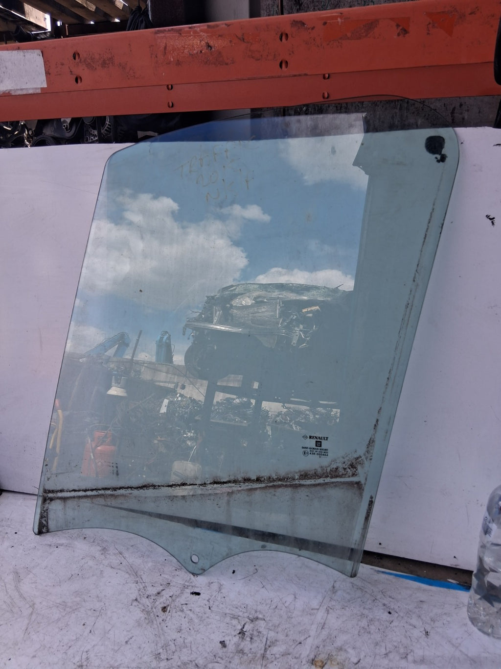 2015 RENAULT TRAFIC B X82 MK2 NSF PASSENGER SIDE FRONT LEFT WINDOW GLASS