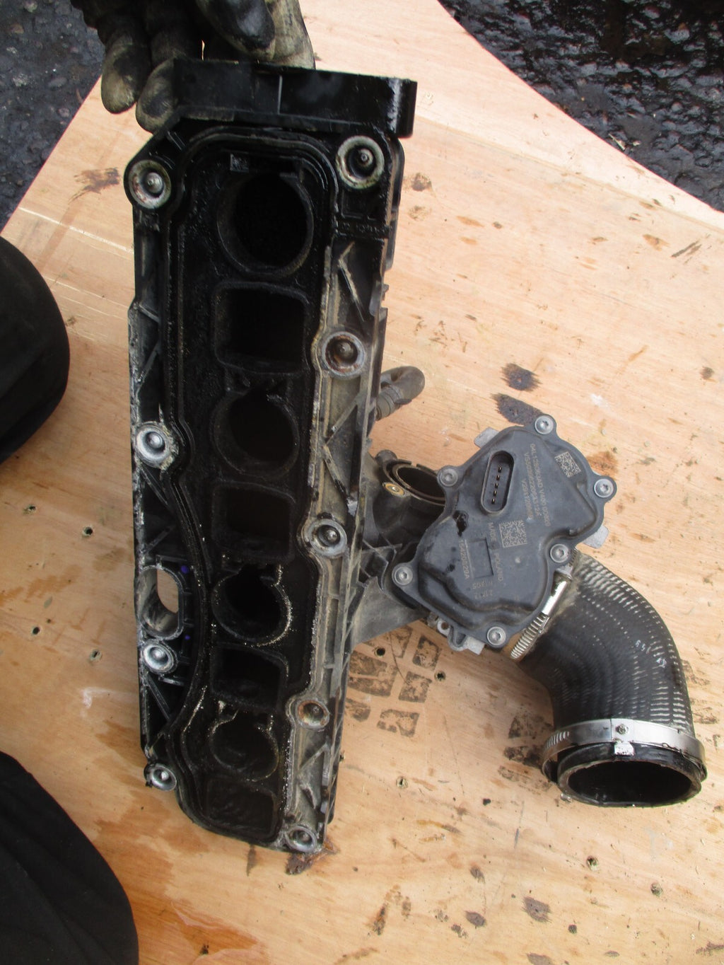 2022 VW VOLKSWAGEN CRAFTER MK2 2.0 TDI DIESEL THROTTLE BODY 04L128063AD