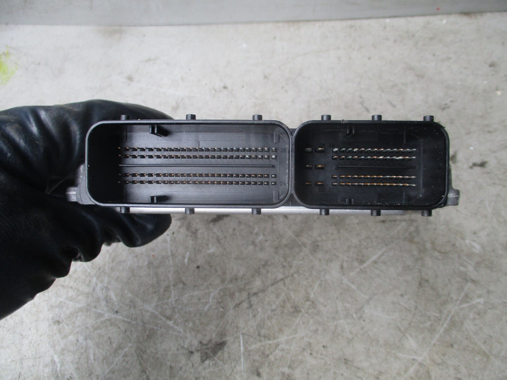 2010 BMW 3 SERIES E90 2.0 DIESEL ECU ENGINE CONTROL MODULE UNIT 7797356