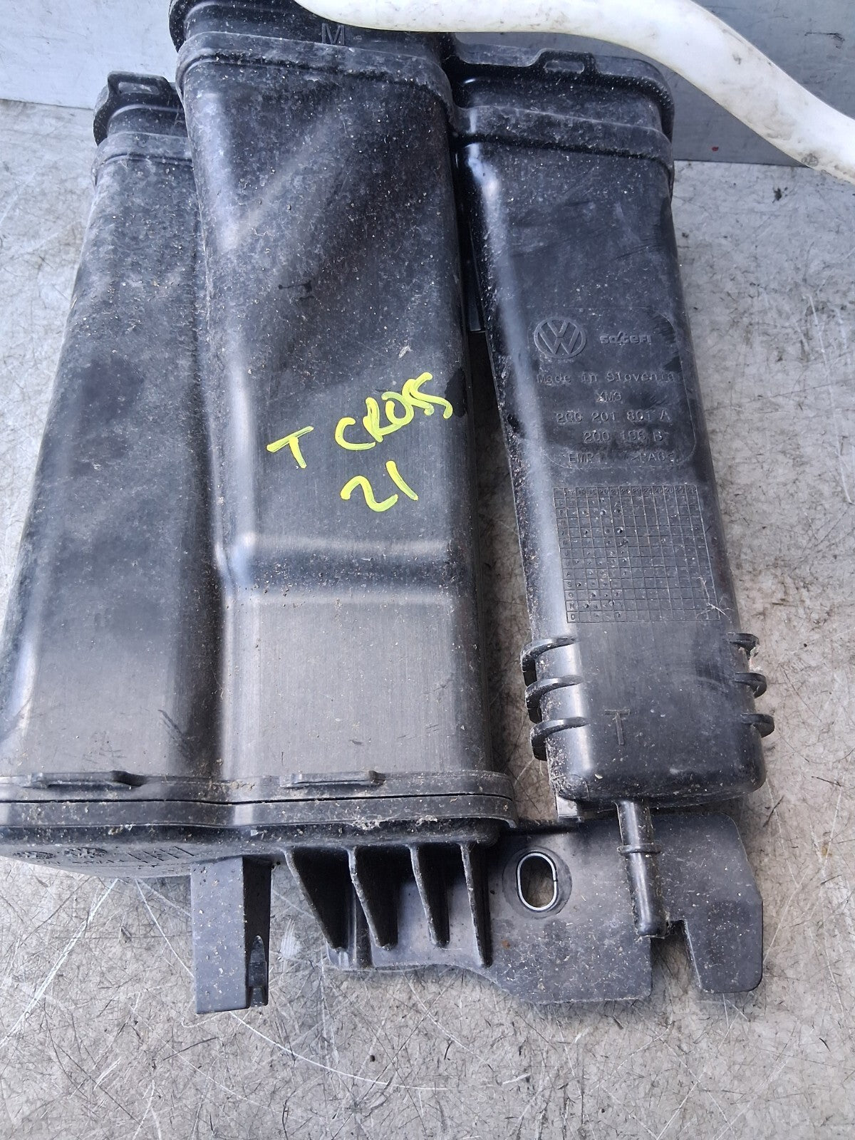 2014 VW VOLKSWAGEN UP ACTIVATED CHARCOAL CARBON FILTER 2Q0201801A