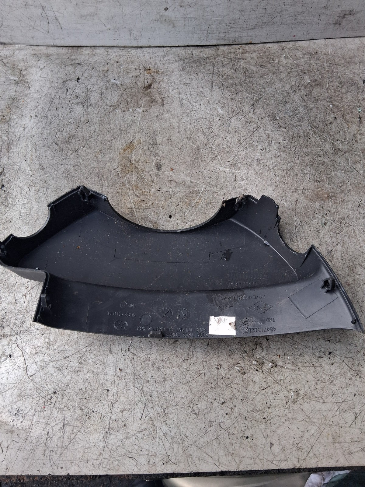 2019 RENAULT MASTER STEERING COLUMN SURROUND TRIM COVER 484713121R