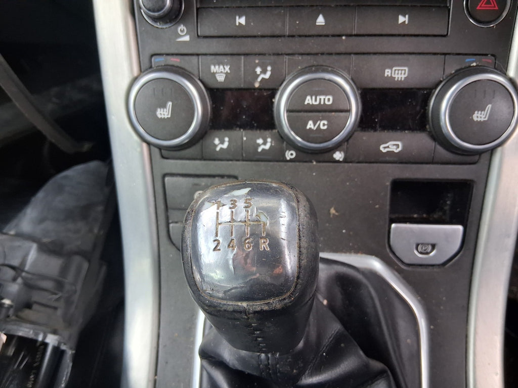 2015 RANGE ROVER EVOQUE L538 ELECTRIC PARKING HANDBRAKE SWITCH BUTTON