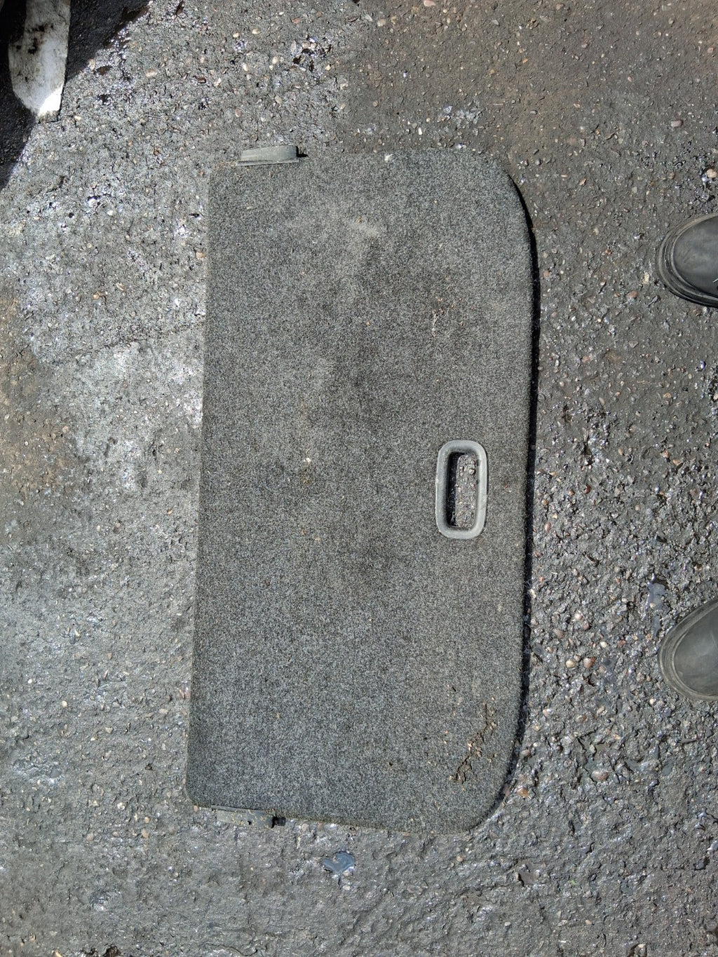 2014 VW VOLKSWAGEN UP CITIGO HARD BOOT FLOOR LINER 1S0858855E