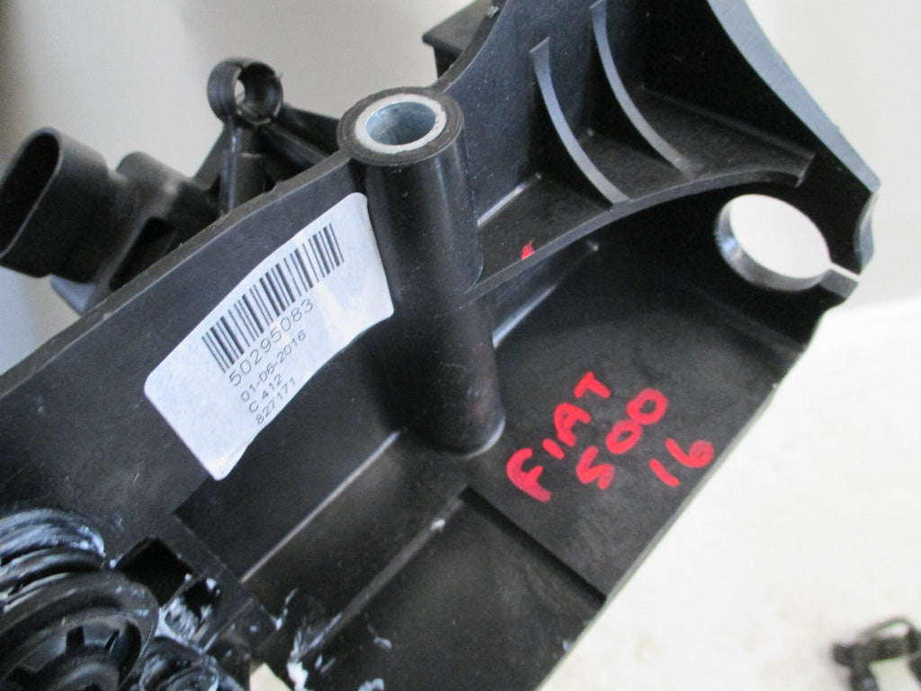 FIAT 500 2016 5 SPEED MANUAL GEARSTICK GEARSHIFTER 50295083