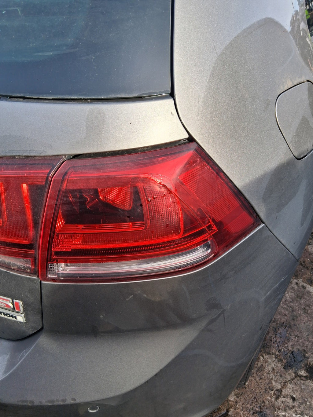 2016 VOLKSWAGEN GOLF MK7 OSR DRIVER SIDE REAR RIGHT OUTER TAIL LIGHT