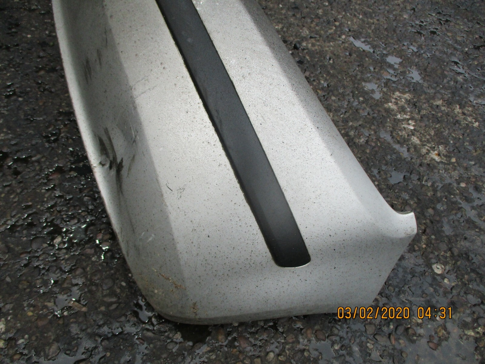 SKODA FABIA 6Y 2006 COMPLETE REAR BACK PLASTIC BUMPER SILVER GREY