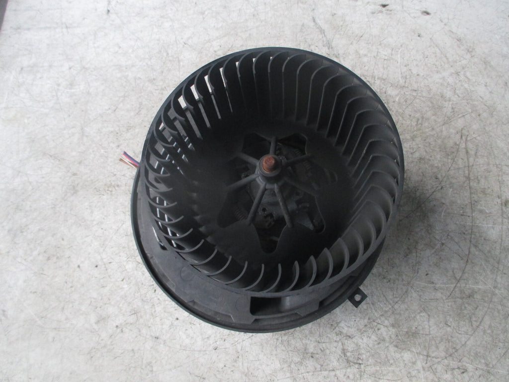 BMW 1 SERIES 2006 HEATER BLOWER FAN MOTOR  6933664
