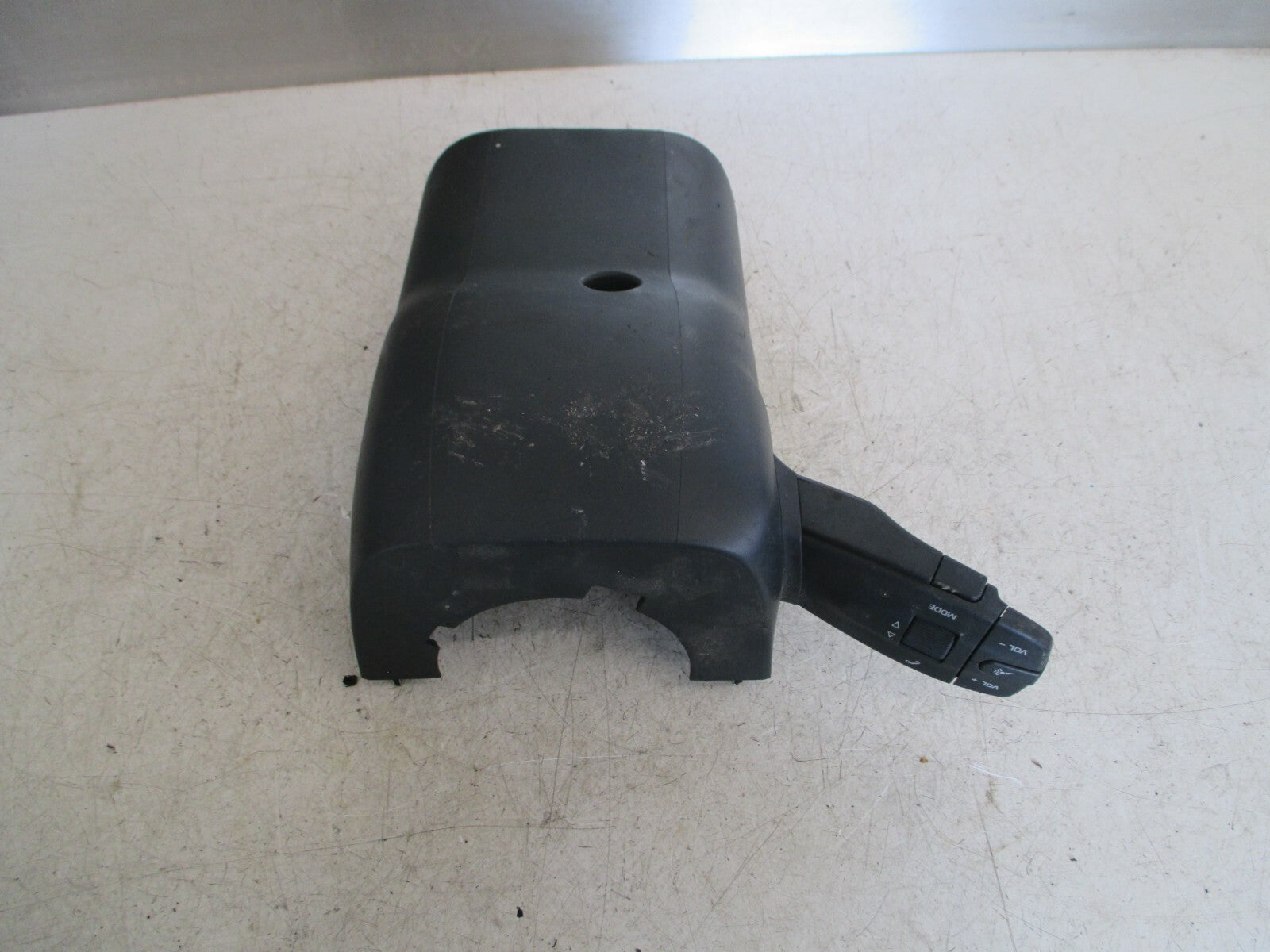 SEAT IBIZA 2015 MK4 6J LOWER STEERING COWLING 6J0858559