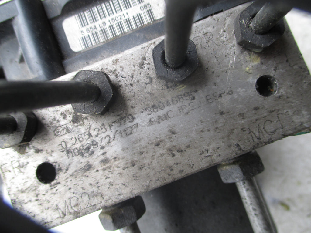 MG MG6 2011 1.8 PETROL ABS PUMP & MODULATOR 30046890