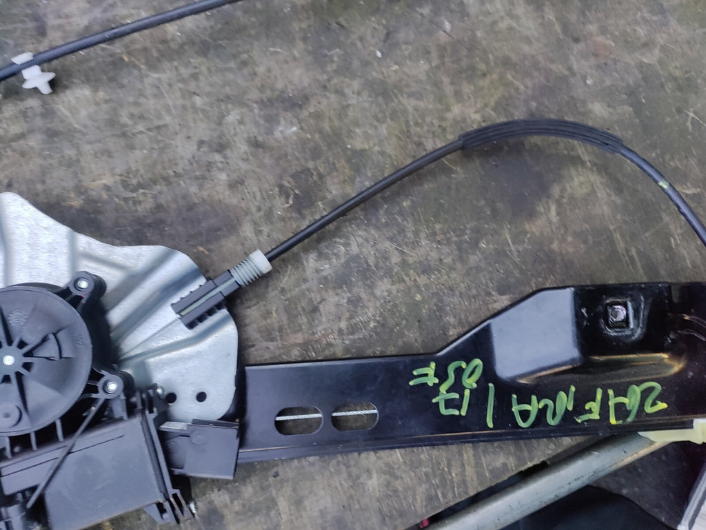 VAUXHALL ZAFIRA C MK3 OSF DRIVER SIDE WINDOW MOTOR & REGULATOR 20951582
