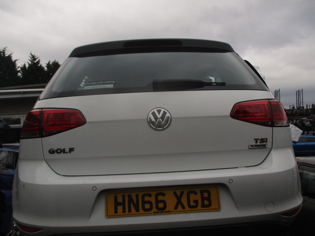 2016 VOLKSWAGEN GOLF MK7 OSR DRIVER SIDE REAR RIGHT DOOR CARD PANEL 5G4867488A