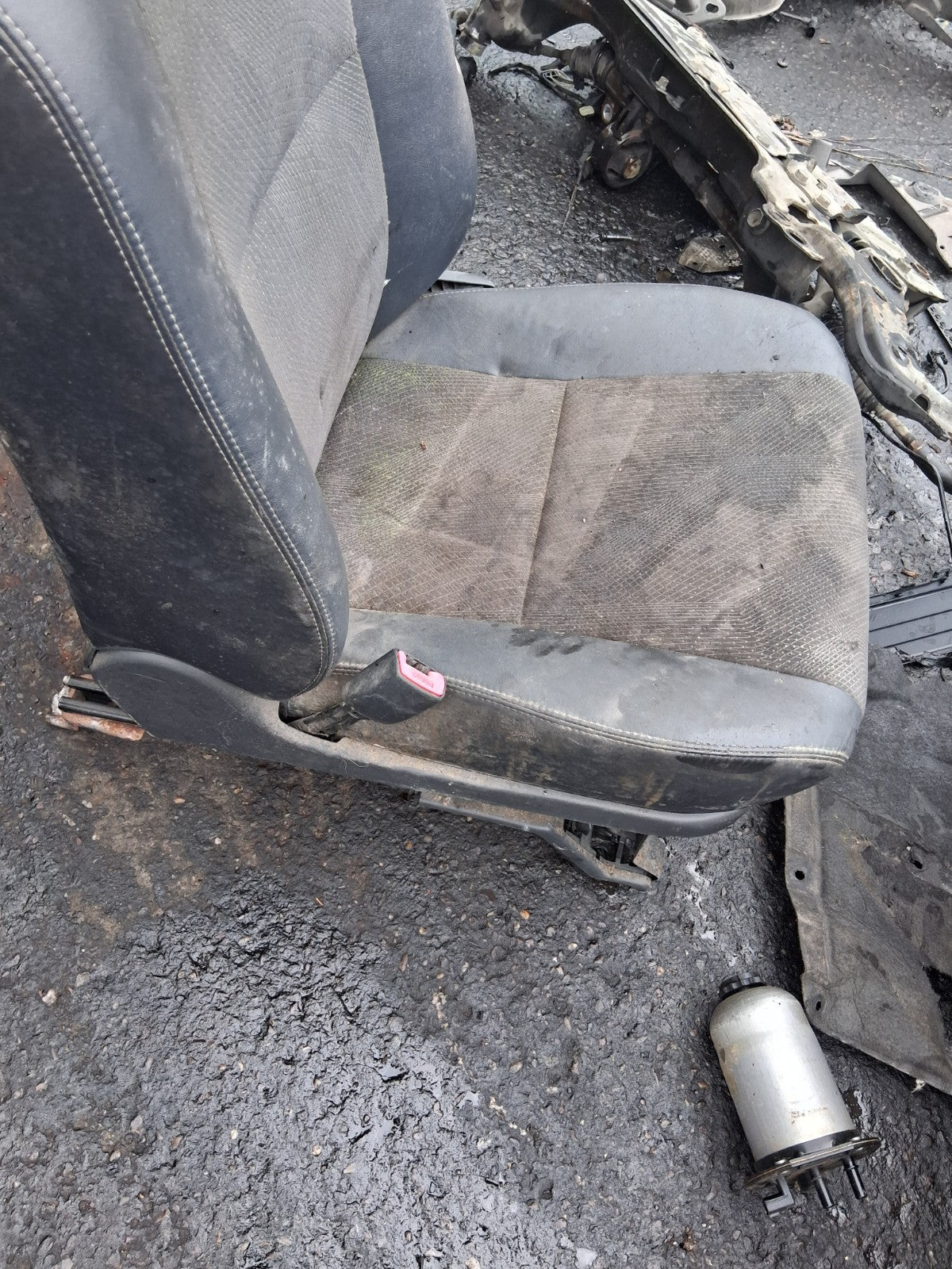 2013 TOYOTA ESTIMA MK3 NSF PASSENGER SIDE FRONT LEFT COMPLETE SEAT HALF LEATHER