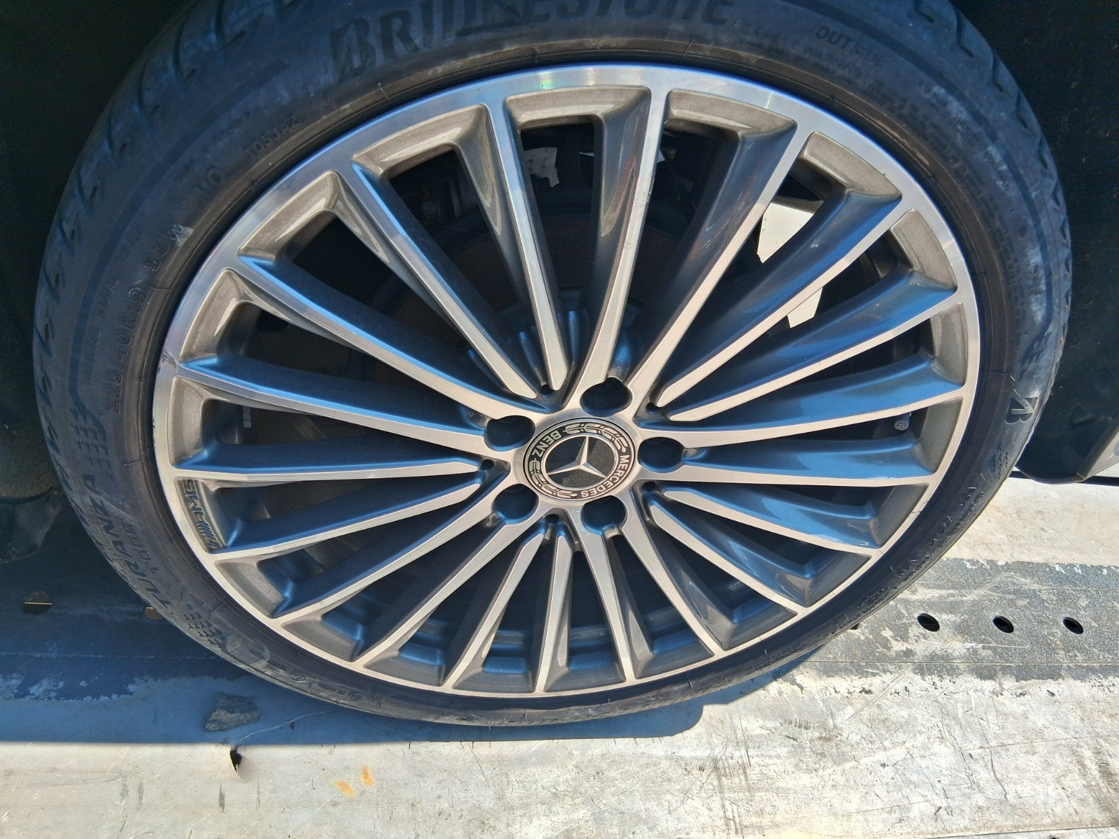 2023 MERCEDES BENZ A CLASS W177 AMG LINE 19 INCH ALLOY WHEEL WITH TYRE 225/40R19