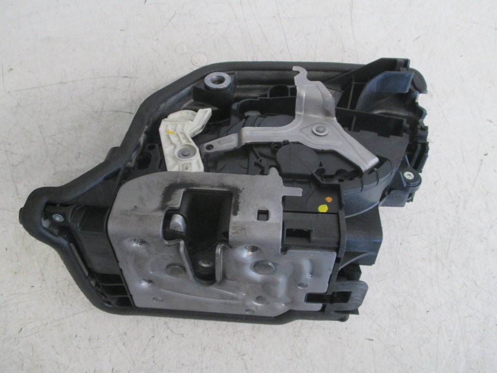 2016 BMW MINI CLUBMAN F54 NSF PASSENGER SIDE FRONT DOOR LOCK MECHANISM 7281937