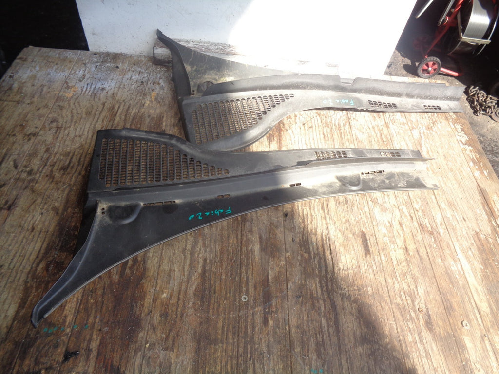 SKODA FABIA 2020 MK3 NJ FRONT WINDSCREEN SCUTTLE PANEL TRIM 6V1819415