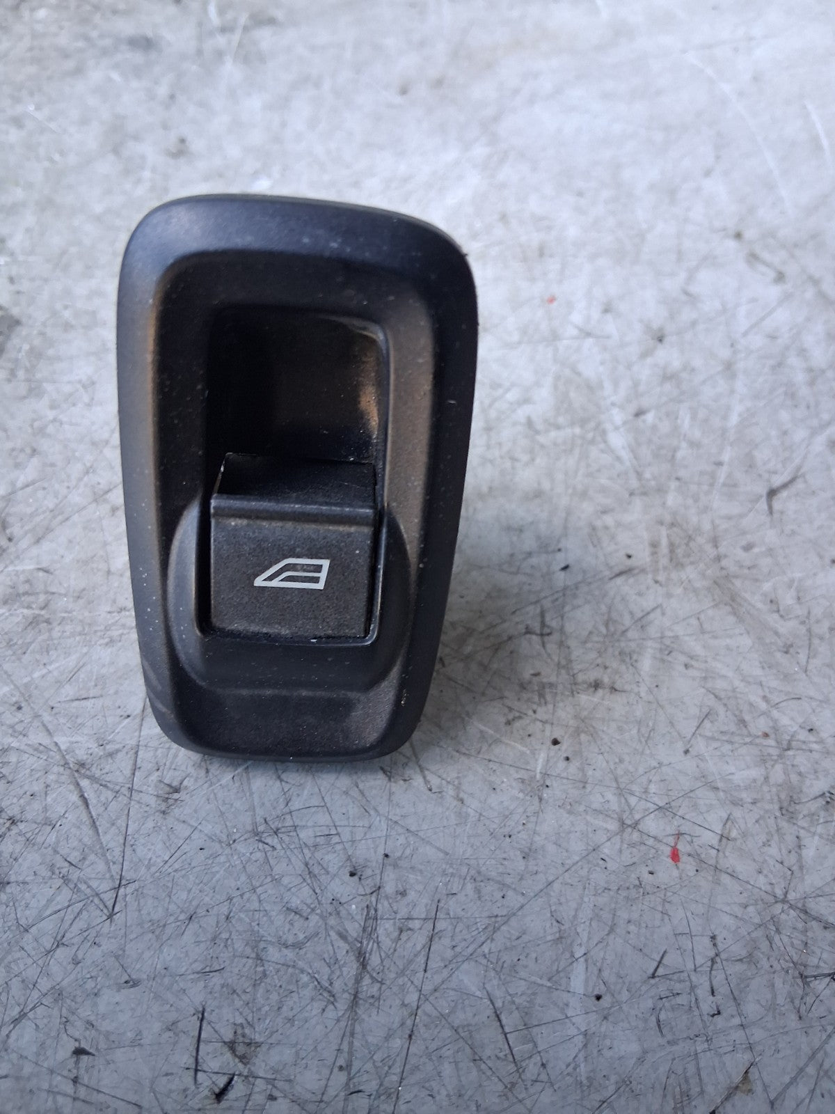 2023 FORD TRANSIT MK8 350 NSF PASSENGER SIDE FRONT WINDOW CONTROL SWITCH 1007390