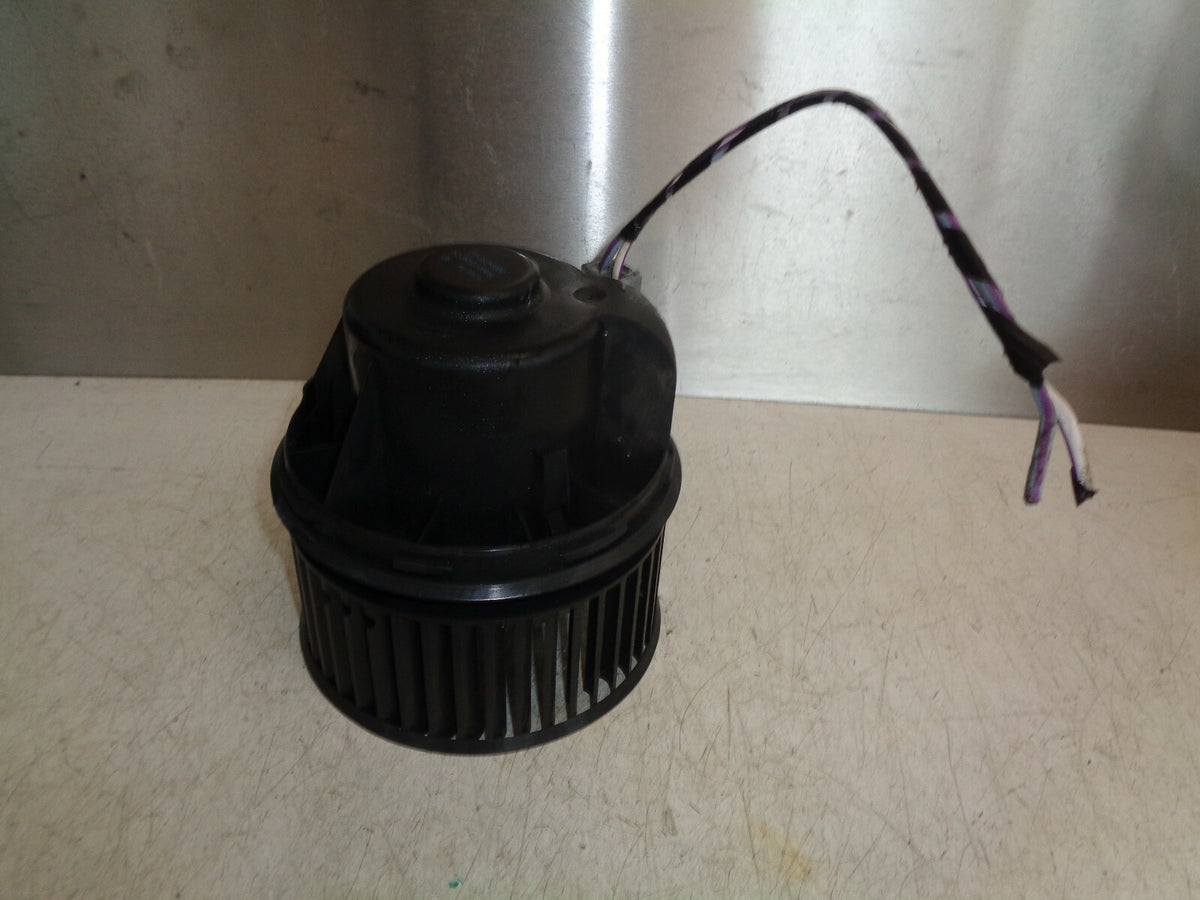 FORD FOCUS 2011-2015 MK3 HEATER BLOWER MOTOR FAN AV6N18456DA