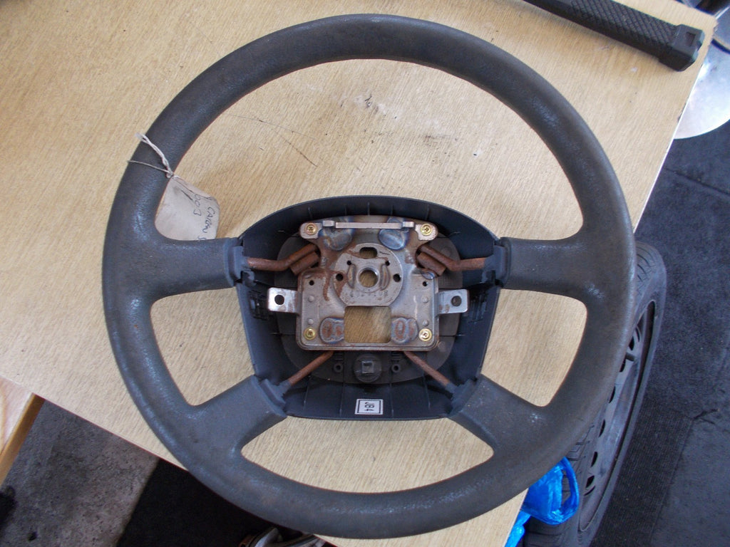 2003 KIA CARENS MK2 BLACK STEERING WHEEL