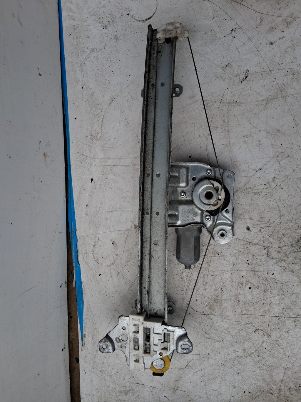 NISSAN MICRA K14 2017 MK5 NSF PASSENGER FRONT WINDOW MOTOR REGULATOR 807304CA0A