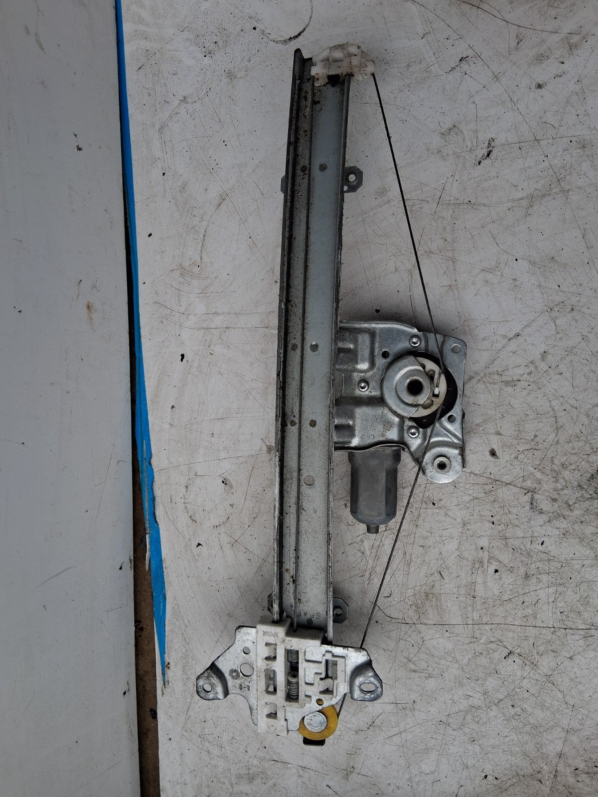 NISSAN MICRA K14 2017 MK5 NSF PASSENGER FRONT WINDOW MOTOR REGULATOR 807304CA0A