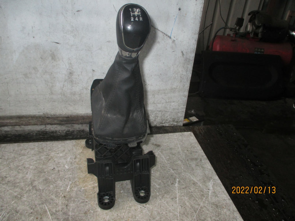 FORD ECOSPORT 2016 5 SPEED MANUAL GEARSTICK GEARSHIFTER DN1R7C453AKC