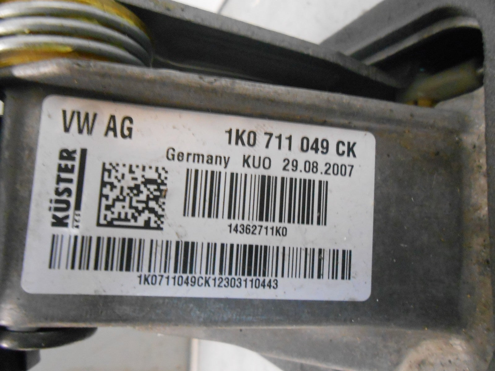VW VOLKSWAGEN SCIROCCO 137 (MK3) 6 SPEED MANUAL GEARSTICK 1K0711049CK