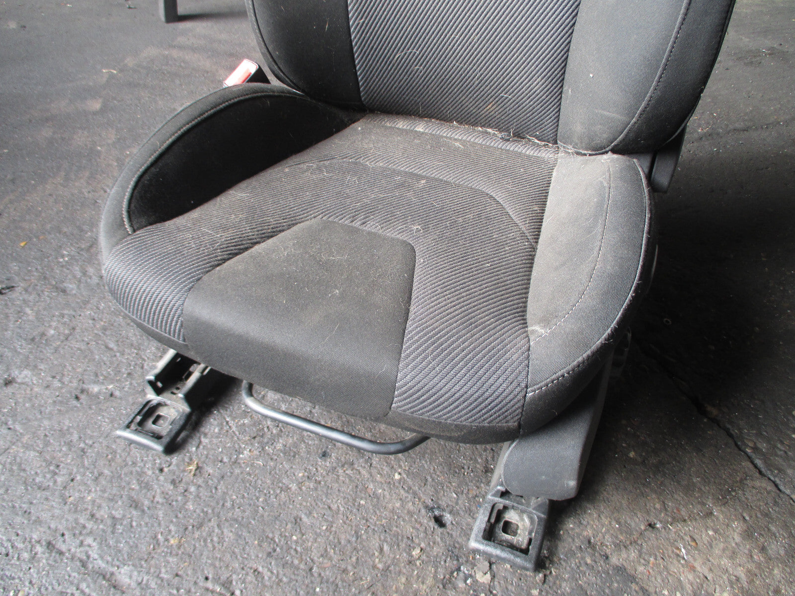 FORD MONDEO MK5 2016 NSF PASSENGER SIDE FRONT COMPLETE SEAT FABRIC