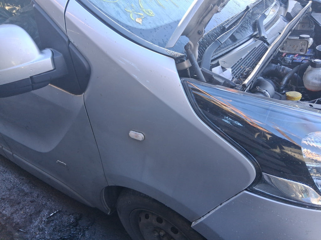 2017 VAUXHALL VIVARO MK2 OSF DRIVER SIDE FRONT RIGHT WING PANEL SILVER L193