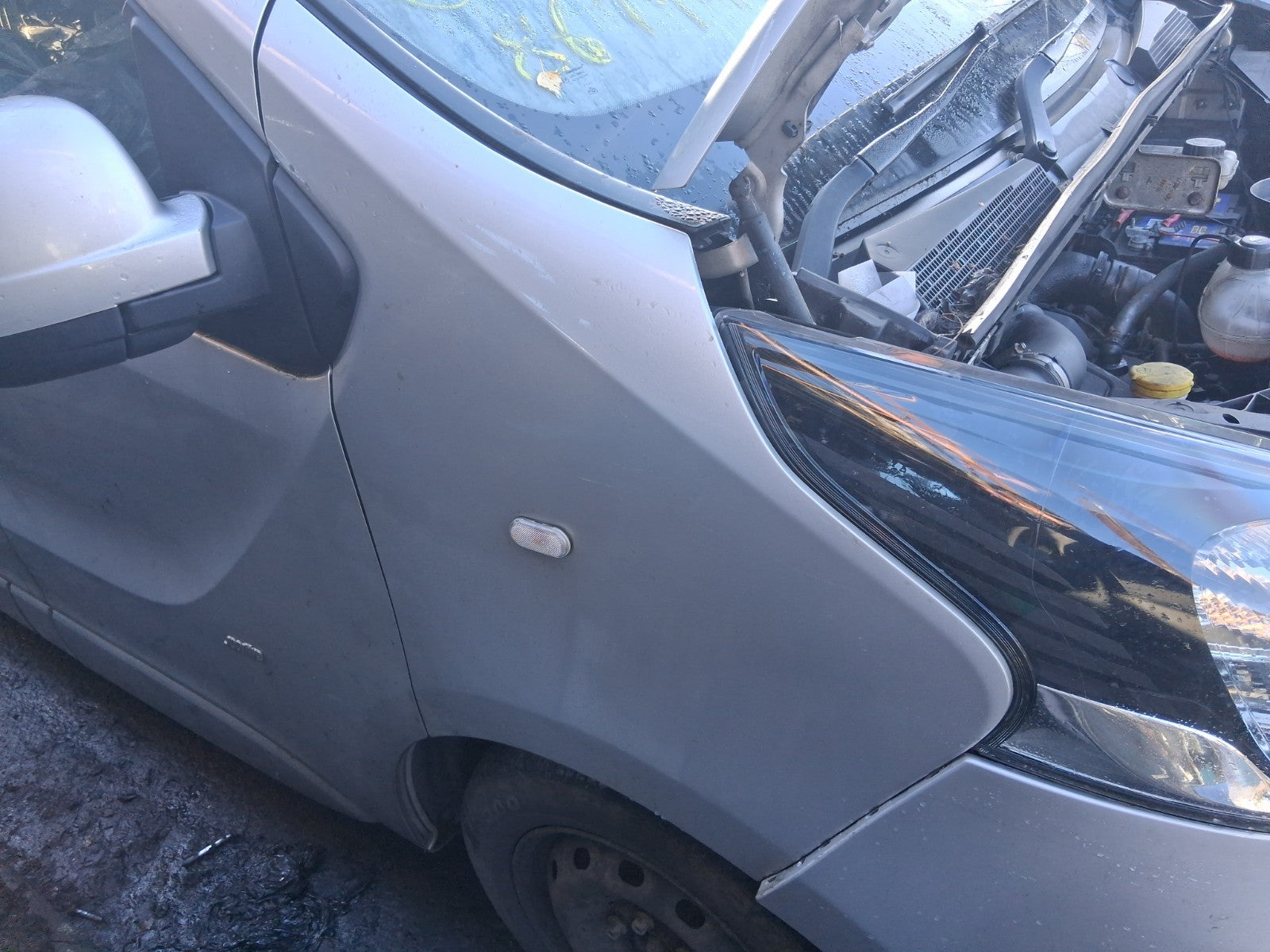 2017 VAUXHALL VIVARO MK2 OSF DRIVER SIDE FRONT RIGHT WING PANEL SILVER L193