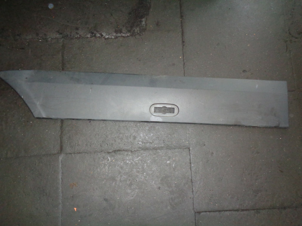 MERCEDES SPRINTER W906 MK2 DRIVER SIDE REAR QUARTER MOULDING TRIM A9066903300