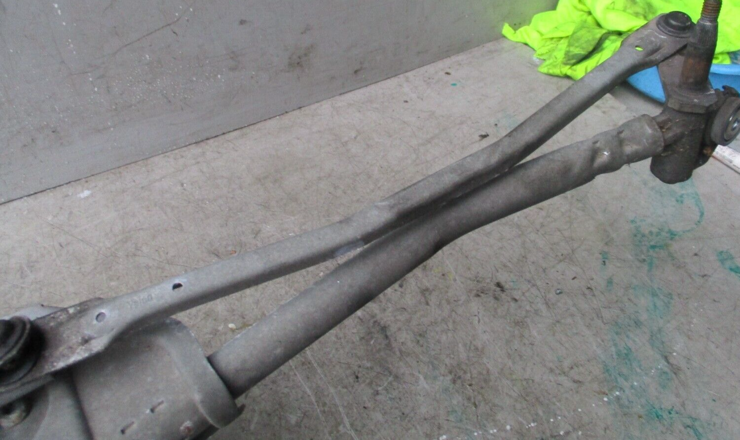 2010 MINI COOPER FRONT WIPER MOTOR & LINKAGE 53555304