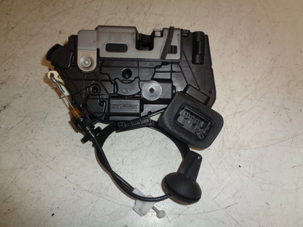 SEAT LEON 5F 2017 NSF PASSENGER SIDE FRONT DOOR LOCK MECHANISM 5K2837015H